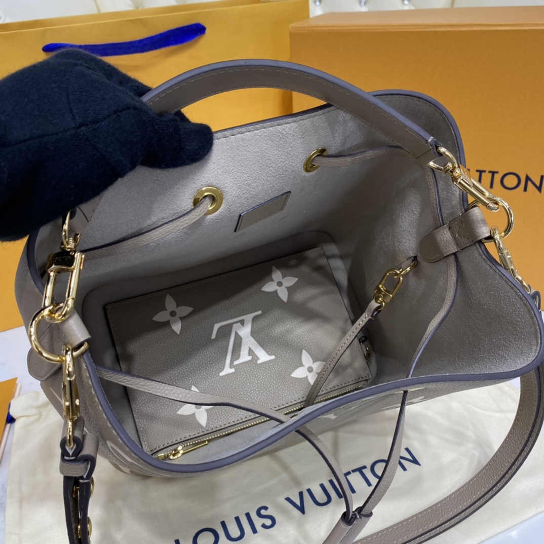 Louis Vuitton NEONOE MM Bucket Bag Grained Leather M45555 Dove/Cream